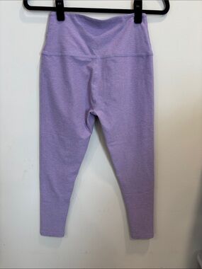 Beyond Yoga Lavender Leggings Large